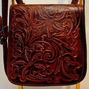 PATRICIA NASH CROSS BODY EMBOSSED LEATHER PURSE